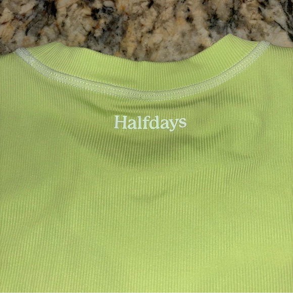 Halfdays Women's Mollie Performance Short Sleeve T-Shirt - Picture 11 of 12